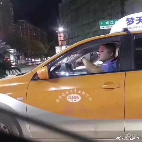十字军之王3存档位置在哪里