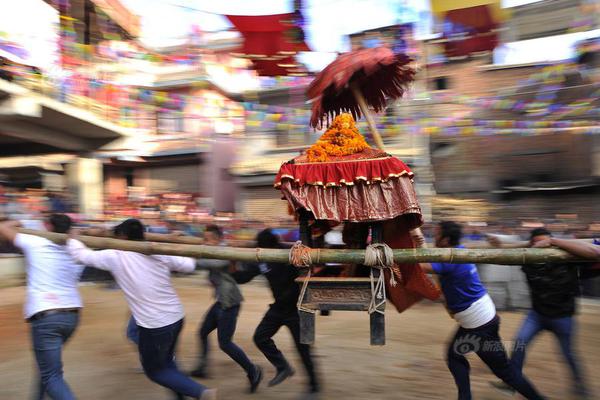东方夜雀食堂食材采集需要注意什么
